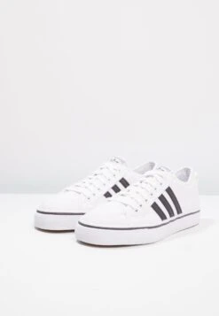 Adidas Originals Nizza - Baskets Basses - Ftwwht/Cblack/Ftwwht -Magasin Général De Mode 0017081c1f124ddb91f8bf82be543994