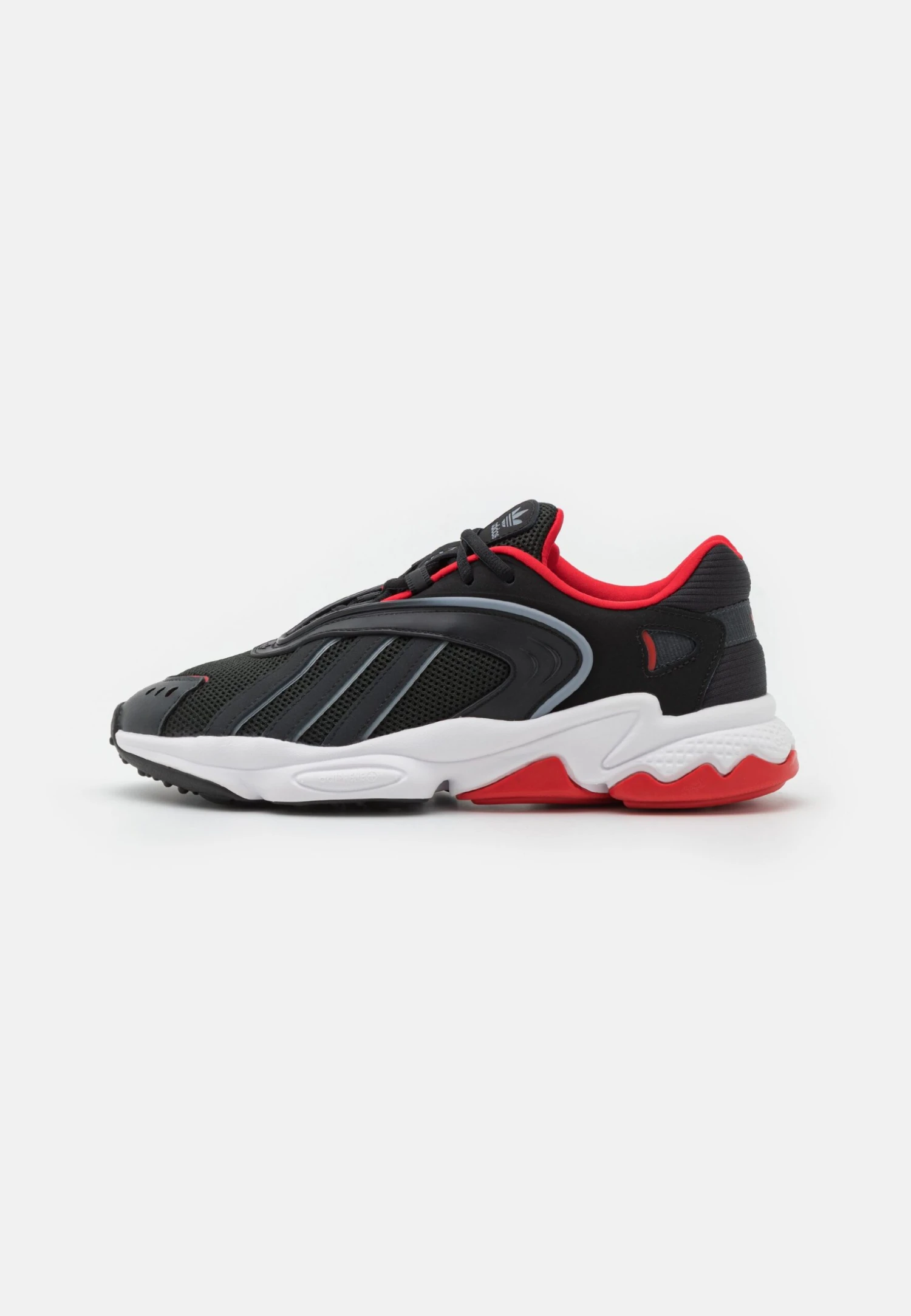 Adidas Originals Oztral Unisex - Baskets Basses - Core Black/Carbon/Better Scarlet 3 Adidas Originals Oztral Unisex - Baskets Basses - Core Black/Carbon/Better Scarlet