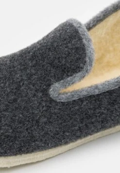 Traditional Unisex - Chaussons - Asphalt/Gris 13 Traditional Unisex - Chaussons - Asphalt/Gris -Magasin Général De Mode 03e50145b01445da8974841aa6a55b8e