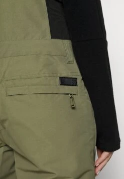 Roxy Rideout Bib Pt - Pantalons De Snowboard - Deep Lichen Green -Magasin Général De Mode 043f1eab436e428ea8d3a16b516f862e