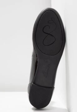 Clarks Couture Bloom - Ballerines - Black -Magasin Général De Mode 061f661399e94677b56aff55ea204d41