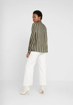 Kaffe Kastridy - Blouse - Grape Leaf/Chalk -Magasin Général De Mode 068a90a0dcf94973a4ecbb8d6bbf4de8