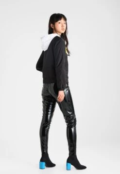 URBAN CLASSICS Three Tone - Veste Coupe-Vent - Black/White/Chrome Yellow -Magasin Général De Mode 0837526866b84d09afccb12d83d1100e