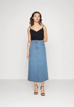 Selected Femme Slferin Long Flar Skirt - Jupe Trapèze - Medium Blue Denim -Magasin Général De Mode 08a328d811f744eba1d875d13be6b2b4