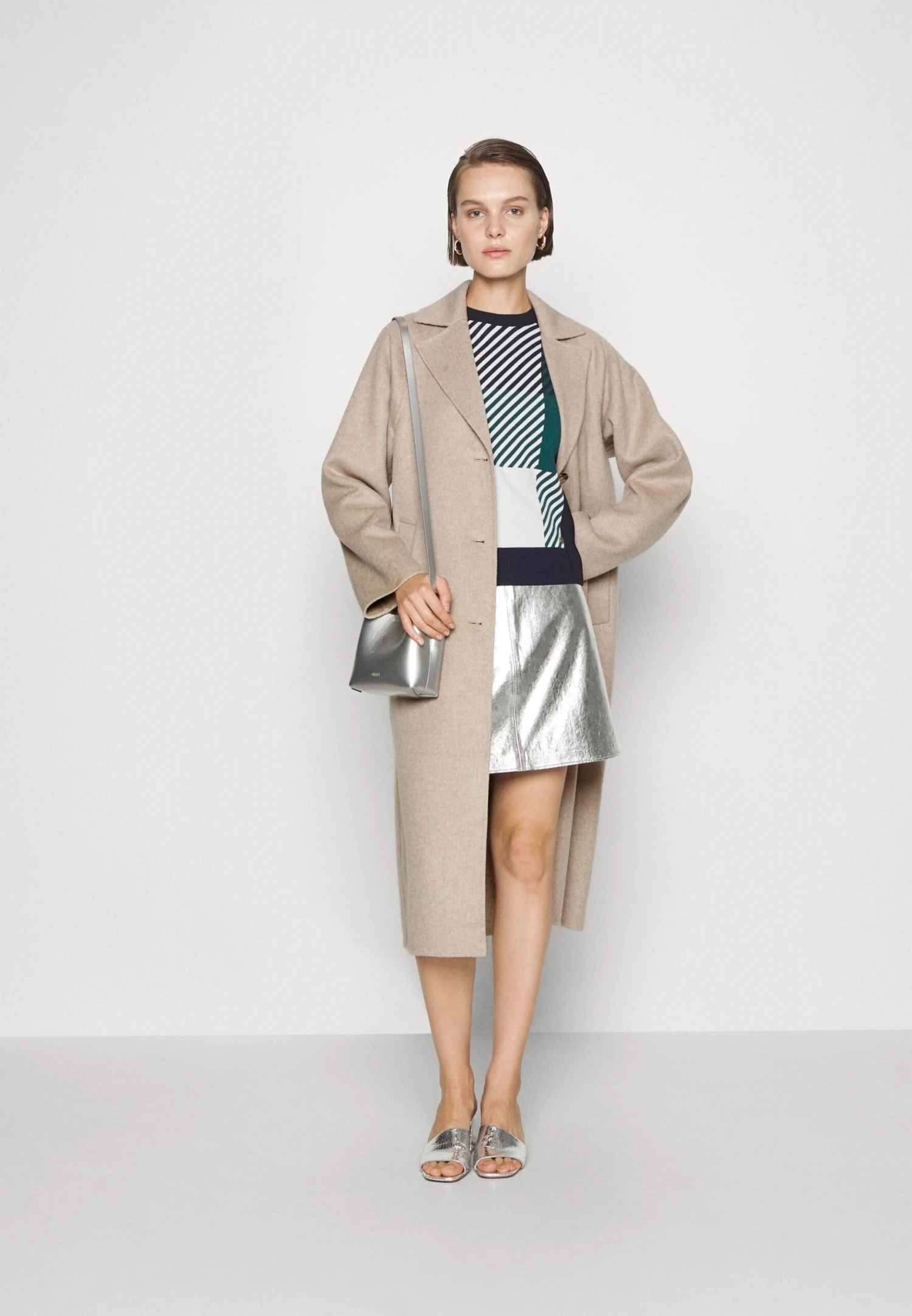 Selected Femme Slfnew Tama Coat - Manteau Classique - Sandshell 4 Selected Femme Slfnew Tama Coat - Manteau Classique - Sandshell – Image 2