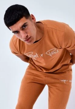 T-Shirt Imprimé - Camel -Magasin Général De Mode 0e5bcc4bca824ea9a1097c4dd77cd4f1