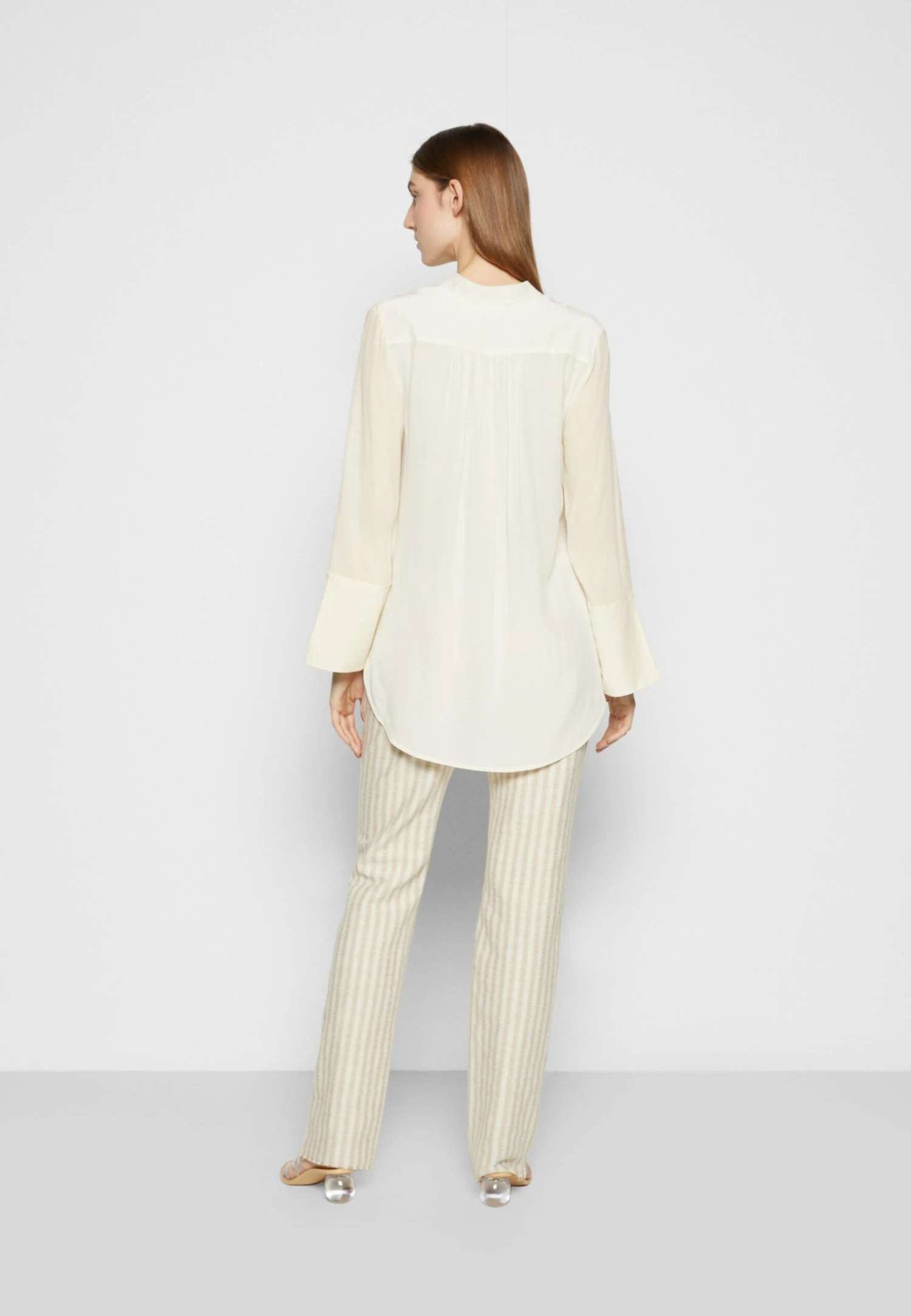 By Malene Birger Flaiy - Tunique - Whisper White 6 By Malene Birger Flaiy - Tunique - Whisper White – Image 4