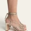 Stradivarius Knotted - Chaussures De Mariée - Gold Coloured -Magasin Général De Mode 10c689ca81df4c1c92a556bd111bbdad