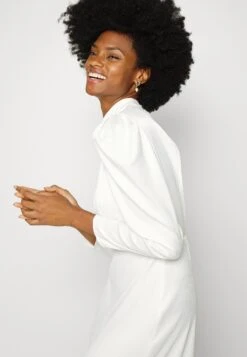 Malia - Robe De Cocktail - Snow White -Magasin Général De Mode 134aa745741d4c7a8f68bbea7cb96dcb