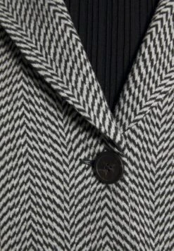 Emporio Armani Blazer - Nero -Magasin Général De Mode 15400867f76040d79fbf3de173764f88