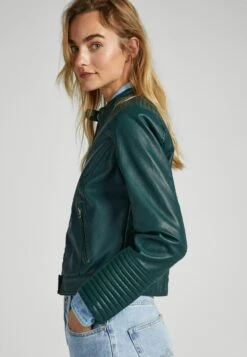 Pepe Jeans Nicole - Veste En Similicuir - Green -Magasin Général De Mode 160d338aef074114a7d36a4de5fd141a