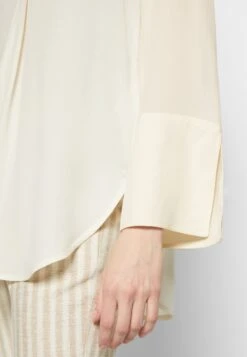 By Malene Birger Flaiy - Tunique - Whisper White 15 By Malene Birger Flaiy - Tunique - Whisper White -Magasin Général De Mode 163c15d841a5442982b2365c38b9e757