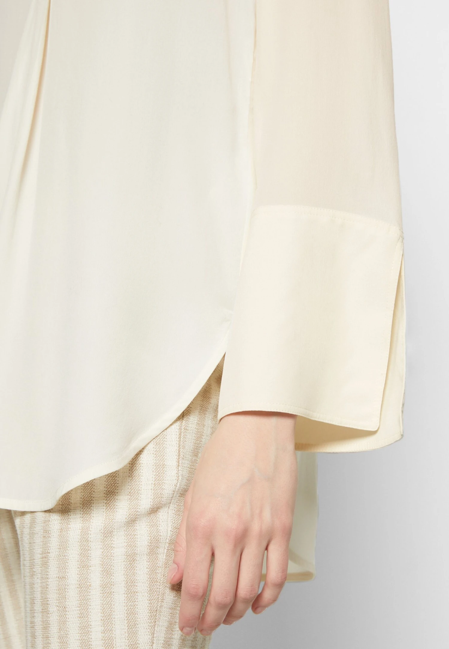 By Malene Birger Flaiy - Tunique - Whisper White 9 By Malene Birger Flaiy - Tunique - Whisper White – Image 7