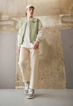 Adidas Originals Campus 00S Unisex - Baskets Basses - Grey Three/Footwear White/Off White -Magasin Général De Mode 209b255cedd0484b8a6d332851e58c31