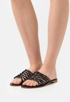 Mansur Gavriel Mignon Slide - Mules - Black