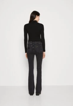 LOIS Jeans Raval - Jean Flare - Black Night -Magasin Général De Mode 239e50949bcf41da9ec8837fc45d49ff