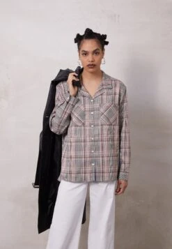 THE KOOPLES Chemise Poches Poitrine Manches Longuesen - Chemisier - Pink