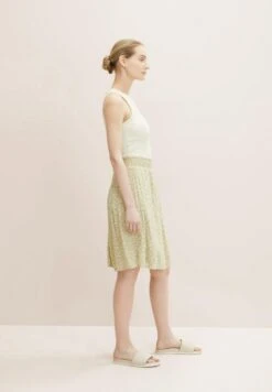 Tom Tailor Jupe Trapèze - Green Offwhite Leaf Design 11 Tom Tailor Jupe Trapèze - Green Offwhite Leaf Design -Magasin Général De Mode 26ccb62b10064a1089452dcd184cbcdd