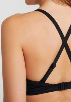 Seafolly Dd Big Cup Popblock Wrap Front Bralette - Haut De Bikini - Black -Magasin Général De Mode 27faa33c679542e39771379ba8b8d881