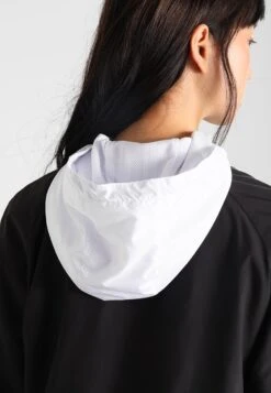 URBAN CLASSICS Three Tone - Veste Coupe-Vent - Black/White/Chrome Yellow -Magasin Général De Mode 2d85a5eb8bd745de810a1af721757823