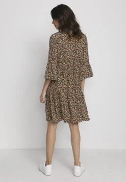 Kaffe Bpsilia - Robe De Jour - Black Rosa Flowers -Magasin Général De Mode 2faef62a3436457f98c4e3711eb4b931