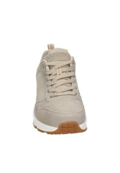 Skechers Baskets Basses - Beige -Magasin Général De Mode 3a49f54437ca44cf89d7875ace1ff97d