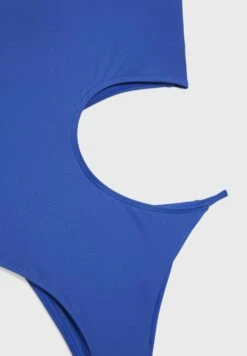 Stradivarius Asymmetric Cut-Out - Maillot De Bain - Blue -Magasin Général De Mode 3dde83f4b96c41c9b7d9803f92d2f30a