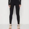 Vila Vininna - Legging - Black 2 Vila Vininna - Legging - Black -Magasin Général De Mode 3f19629bb60b47be80c65e2eb122a7ea