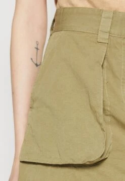 ARKET Jupe En Jean - Army Green 13 ARKET Jupe En Jean - Army Green -Magasin Général De Mode 41eaf4aff21f45448d00219c25b8be17