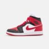 Air Jordan 1 Mid - Baskets Montantes - Black/Gym Red/White 2 Air Jordan 1 Mid - Baskets Montantes - Black/Gym Red/White -Magasin Général De Mode 42178a509f9246a79f9ebcc76843c48f