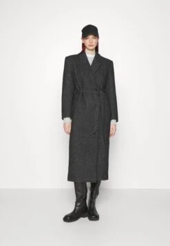 Holzweiler Devotion Coat - Manteau Classique - Black -Magasin Général De Mode 4297f680b901417c869631beb18832ae