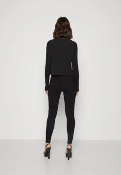 Vila Vikarolina - Veste Sans Manches - Black 10 Vila Vikarolina - Veste Sans Manches - Black -Magasin Général De Mode 43cd25cbe7694c54b9bb9ead3dc9be81