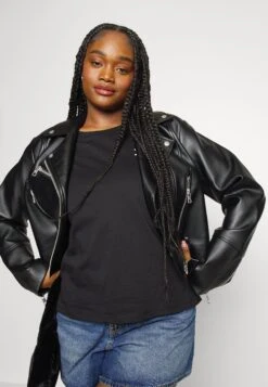 Levi's® Plus 80S Mom - Short En Jean - Blue Denim -Magasin Général De Mode 45d8a85af2eb4bbeaf221ec6db20e842