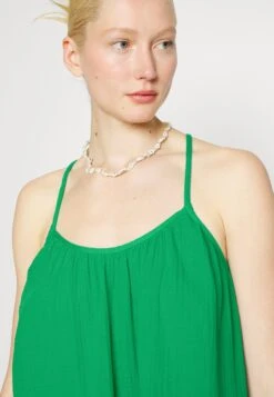 Vero Moda Tall Vmnatali Singlet Dress - Robe De Jour - Bright Green 11 Vero Moda Tall Vmnatali Singlet Dress - Robe De Jour - Bright Green -Magasin Général De Mode 49bdb9d66b7040ff97c66d60863eaa0b