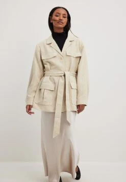 NA-KD Mit Fronttasche - Trench - Light Beige