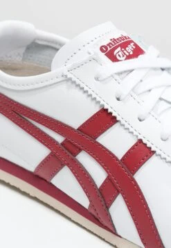 Onitsuka Tiger Mexico 66 - Baskets Basses - White/Burgundy 13 Onitsuka Tiger Mexico 66 - Baskets Basses - White/Burgundy -Magasin Général De Mode 4dddd974589a487ba34703b833fd146d