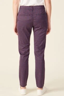 Chino - Noir -Magasin Général De Mode 4e7e0a6b02da4816af3b5da7a4ad1bc1