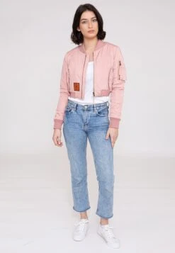 Nouvelles versions -Magasin Général De Mode 528084744b914fea9b8033d3d967487b