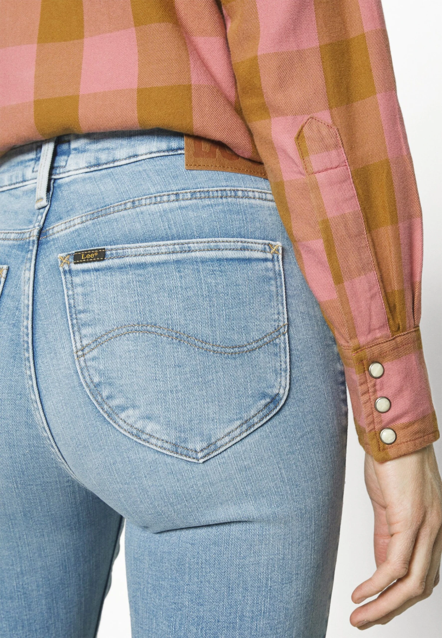 Lee Breese - Jean Flare - Elevated Energy 10 Lee Breese - Jean Flare - Elevated Energy – Image 8