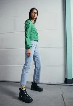 Buffalo Aspha Mid - Bottines À Plateau - Black -Magasin Général De Mode 56dc94501963469186212fb96d8d2840