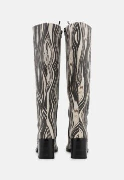 Monki Bottes - Multi-Coloured -Magasin Général De Mode 58b838d963b6485b9e7fac10ff3bf3eb