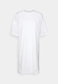 See By Chloé Chs23Ujr21 - Robe De Jour - White 10 See By Chloé Chs23Ujr21 - Robe De Jour - White -Magasin Général De Mode 5a2ad54fe9e64bc29d419e0846aee4a5