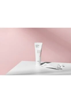 Cosrx Comfort Ceramide Cream - Soin De Jour - - -Magasin Général De Mode 60516d3e0347420f8c00d992e486335f