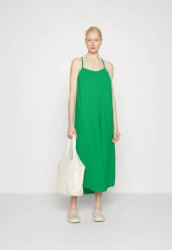 Vero Moda Tall Vmnatali Singlet Dress - Robe De Jour - Bright Green 8 Vero Moda Tall Vmnatali Singlet Dress - Robe De Jour - Bright Green -Magasin Général De Mode 60e0e958b714470c8c63b51e8e28b7c6