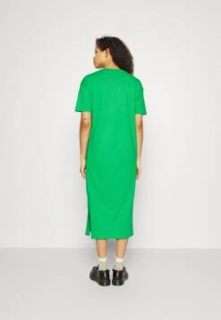 Vero Moda Tall Vmmolly Calf Dress - Robe En Jersey - Bright Green 11 Vero Moda Tall Vmmolly Calf Dress - Robe En Jersey - Bright Green -Magasin Général De Mode 611f4e1ae2b2470a83348f3ad8785f2b
