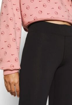 Nike Sportswear Legging - Black/White 14 Nike Sportswear Legging - Black/White -Magasin Général De Mode 661f7613c3e346b2826651bd985eeae8