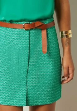 ETAM Gamora - Jupe Trapèze - Vert Émeraude -Magasin Général De Mode 679ab88edbf64b399adb32df7be5e50b