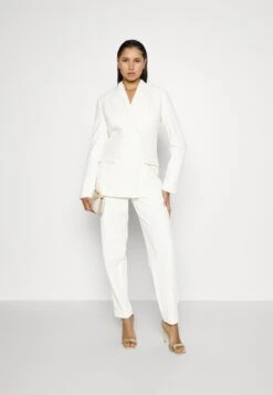 Nouvelles versions -Magasin Général De Mode 6870974ad3bf486792403ce3f3b0ad31