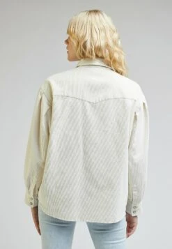 Nouvelles versions -Magasin Général De Mode 6920354ae8bd4255acdad1f07285801d