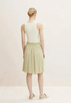 Tom Tailor Jupe Trapèze - Green Offwhite Leaf Design 10 Tom Tailor Jupe Trapèze - Green Offwhite Leaf Design -Magasin Général De Mode 6aca7650a9814017a7882ad4bb07feff
